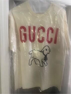 Gucci Cream T-Shirt with Red Logo and Black Lamb Graphic